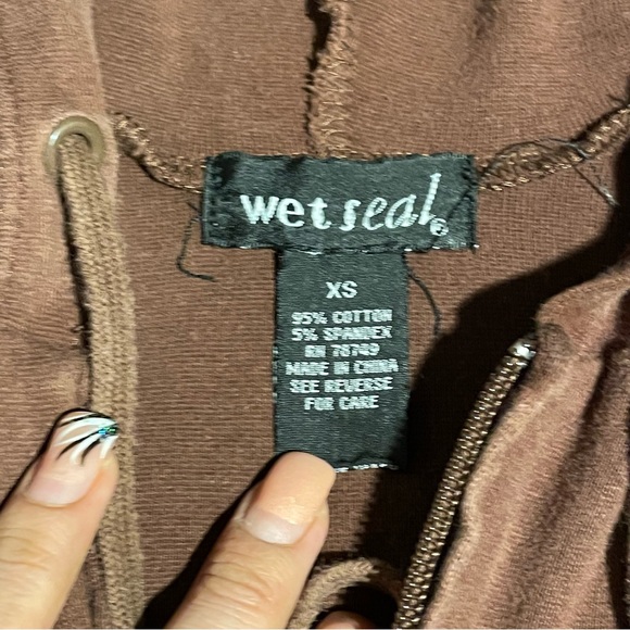 Wet Seal Vintage Y2K Brown Full Zip Cropped Sweatshirt - Picture 6 of 6